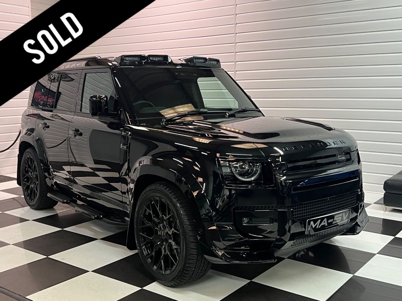 2025 Land Rover Defender