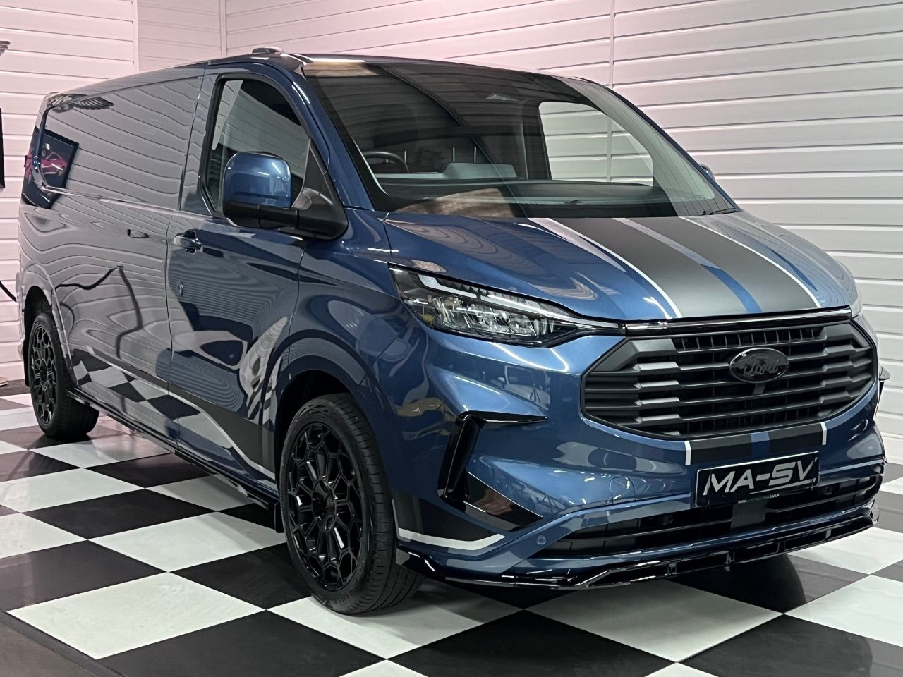 2024 Ford Transit Custom
