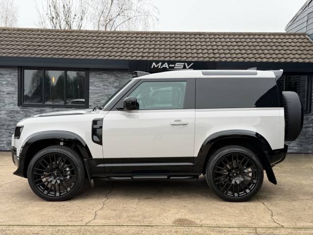 2026 Land Rover Defender LAND ROVER DEFENDER 90 3.0 D250 Hard Top S Auto (Bespoke Styling)