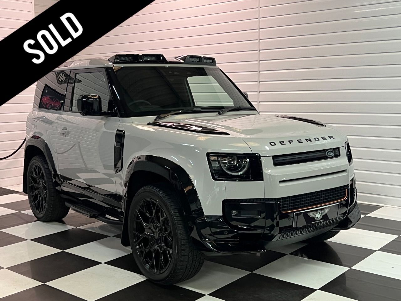 2025 Land Rover Defender