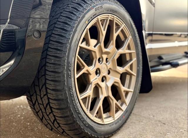 2026 Land Rover Defender 2026MY Defender 110 3.0 D250 X-Dynamic SE MHEV Hard Top SUV Auto Commercial  - 2026 (75)