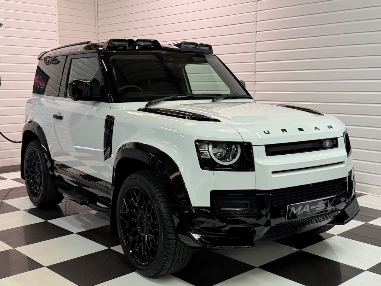 2023 Land Rover Defender