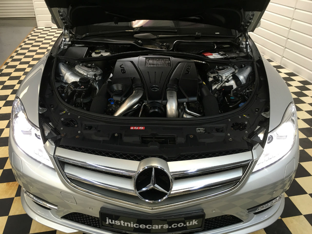 Mercedes-Benz CL CL 500 4.7 V8 7G-TronicBlueEFFICIENCY COUPE Coupe Petrol Silver