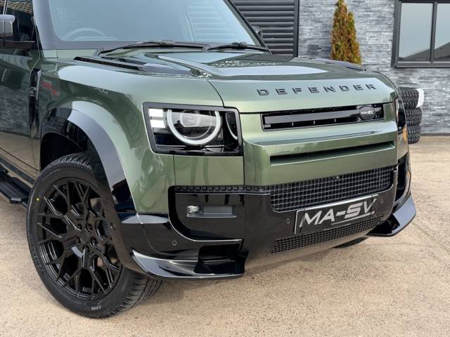 2026 Land Rover Defender 2026MY Defender 110 3.0 D250 X-Dynamic SE MHEV Hard Top SUV Auto Commercial - 2026 (26) - 2026 (26)