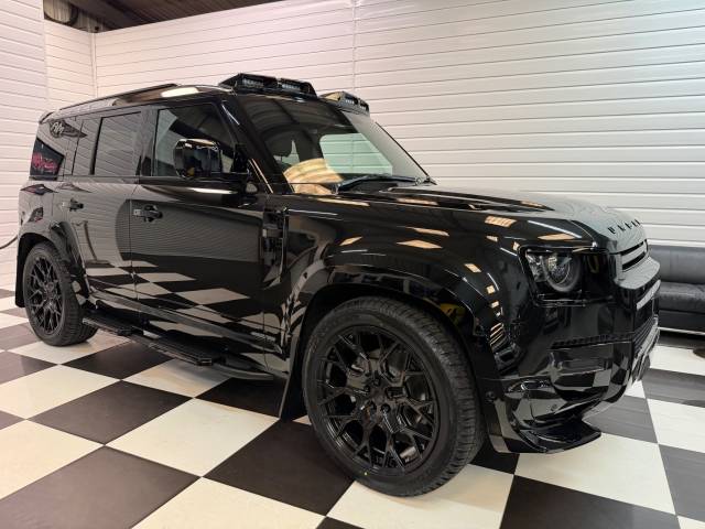 2026 Land Rover Defender 2026MY Defender 110 3.0 D250 S MHEV Hard Top SUV Auto Commercial MA-SV Styling Pack