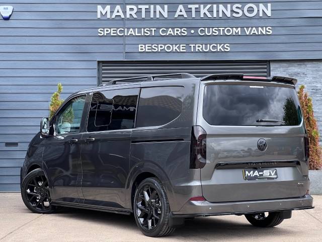 2026 Volkswagen Transporter 2.0 TDI 150 Commerce Pro Kombi Van 4MOTION Auto