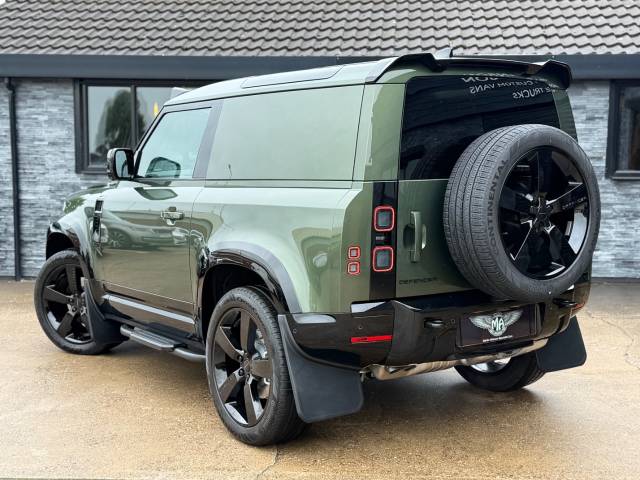2026 Land Rover Defender 2026MY Defender 90 3.0 D350 X-Dynamic HSE MHEV Hard Top SUV Auto Commercial - 2026 (26)