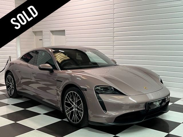 2022 Porsche Taycan