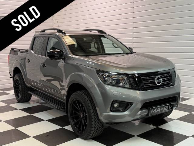 Nissan Navara N-Guard 2.3 Automatic Double Cab 4x4 Pick Up Diesel Twilight Grey