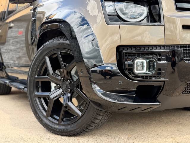 2026 Land Rover Defender Defender 110 3.0 D250 X-Dynamic HSE MHEV Hard Top SUV Auto Commercial BESPOKE WIDETRACK