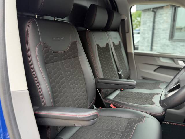 2024 Volkswagen Transporter 2.0 BiTDI LWB 204 Sportline Van DSG