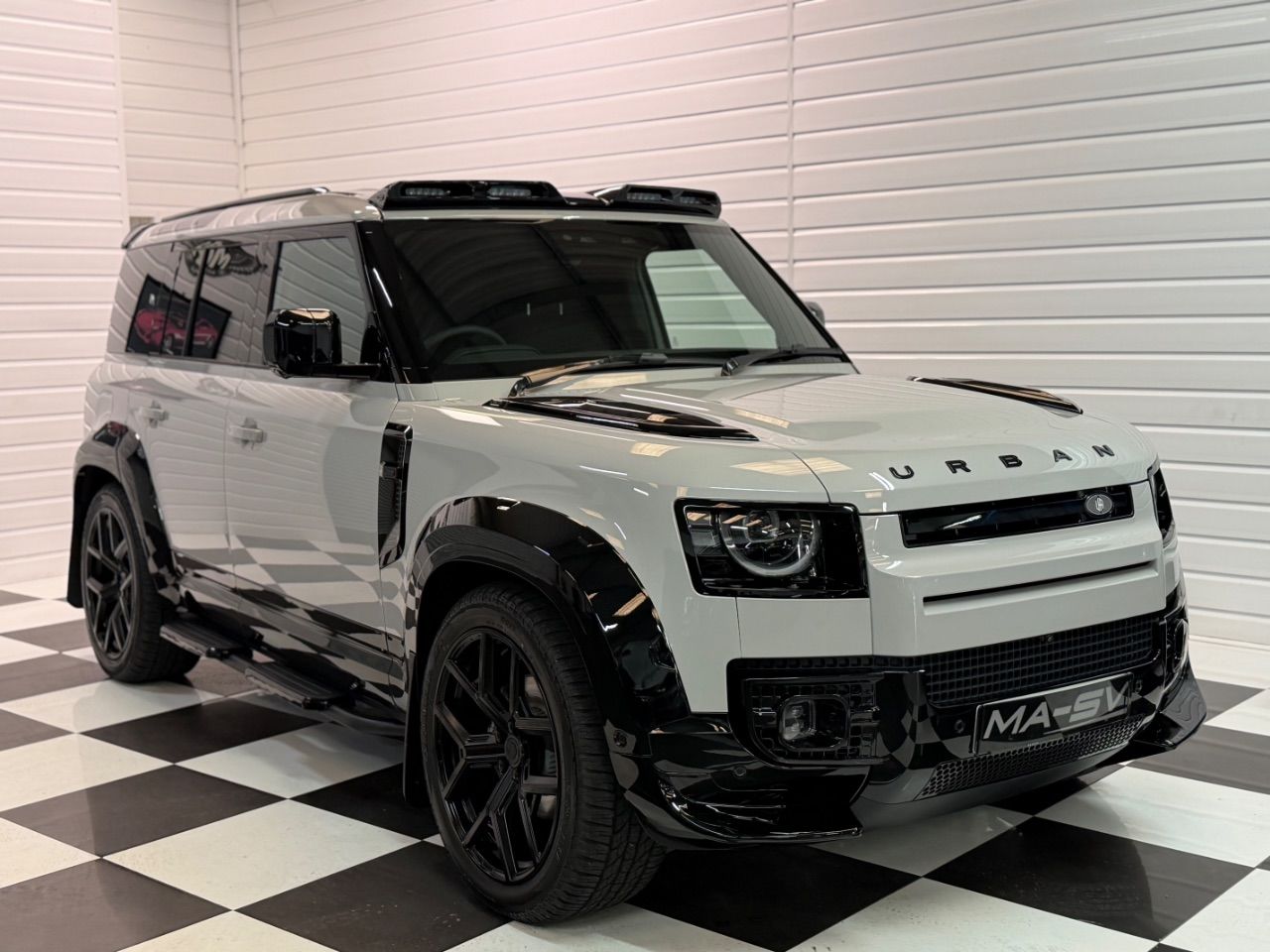 2026 Land Rover Defender