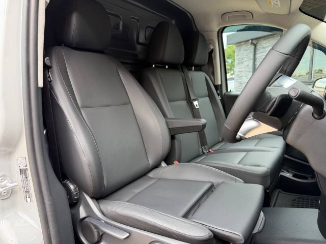 2026 Mercedes-Benz Vito 2.0 116CDI Select Van 9G-Tronic