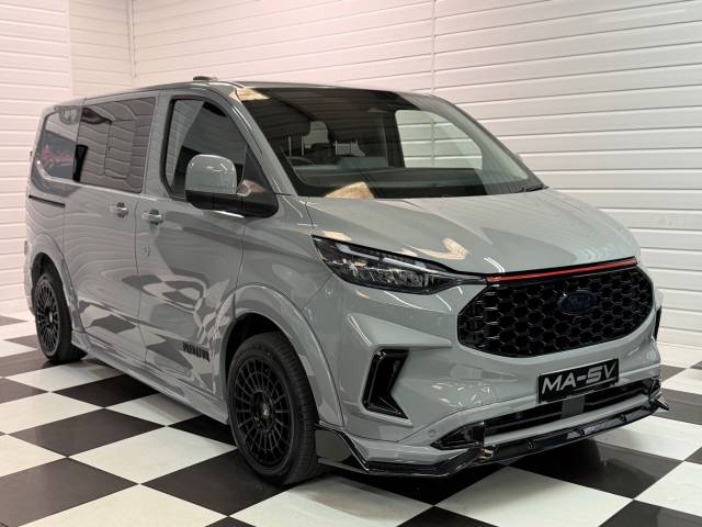Ford Transit Custom 2.0 EcoBlue 170ps H1 Double Cab Van Limited Auto PREDATOR WIDEBODY Combi Van Diesel Grey Matter