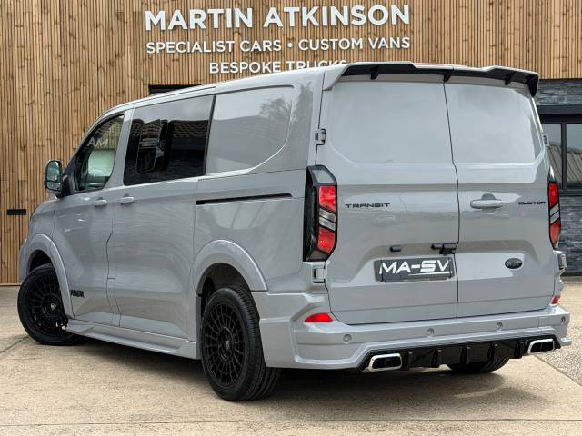 2026 Ford Transit Custom 2.0 EcoBlue 170ps H1 Double Cab Van Limited Auto PREDATOR WIDEBODY