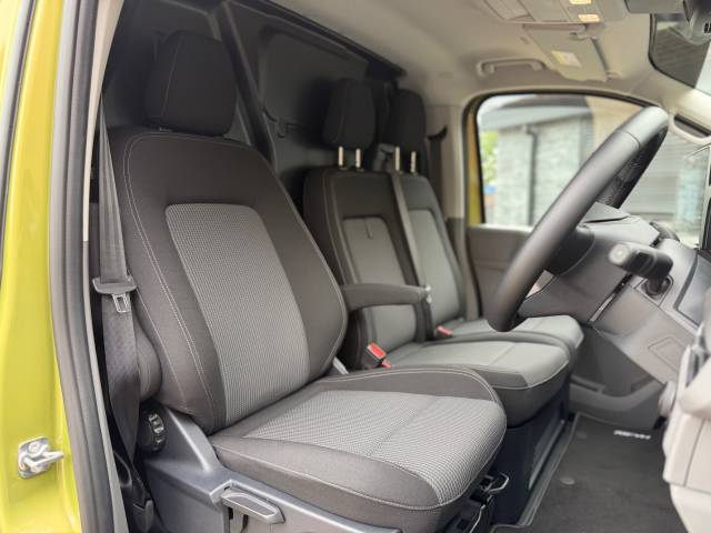 2025 Volkswagen Transporter 2.0 TDI 150 Commerce Pro Van 4MOTION Auto