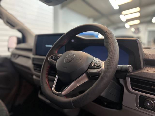 2026 Volkswagen Transporter 2.0 TDI 170 Commerce Pro Van Auto