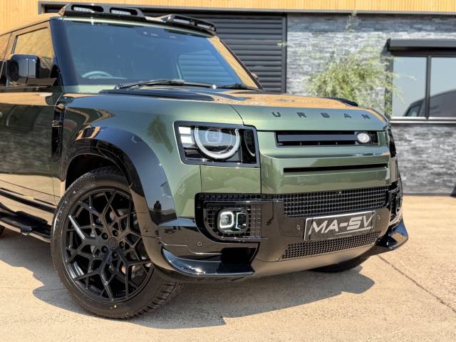2026 Land Rover Defender 26MY 90 3.0 D250 Hard Top Commercial S Auto [3 Seat - BESPOKE STYLING] - 2026 (2026)