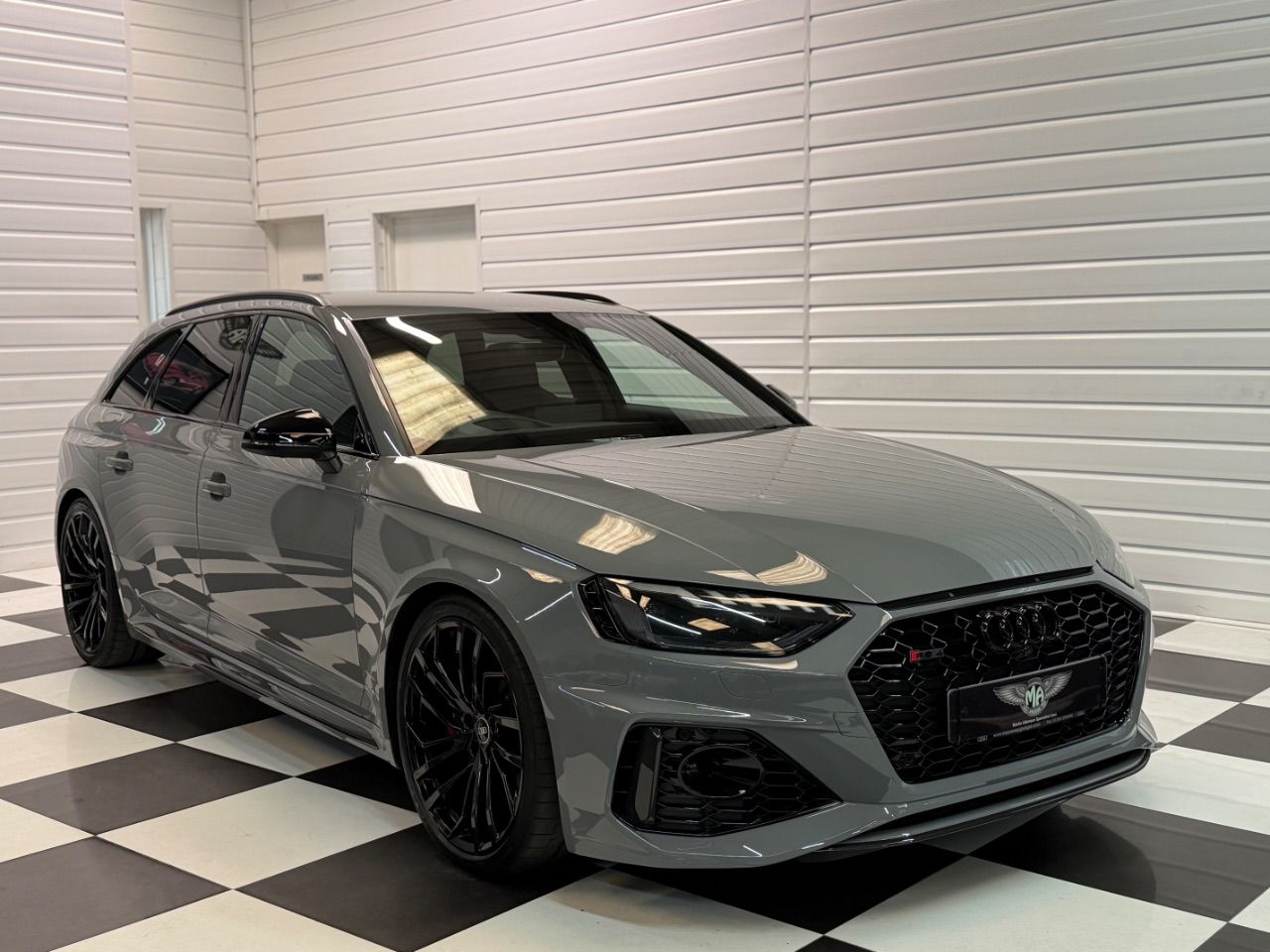2023 Audi RS4