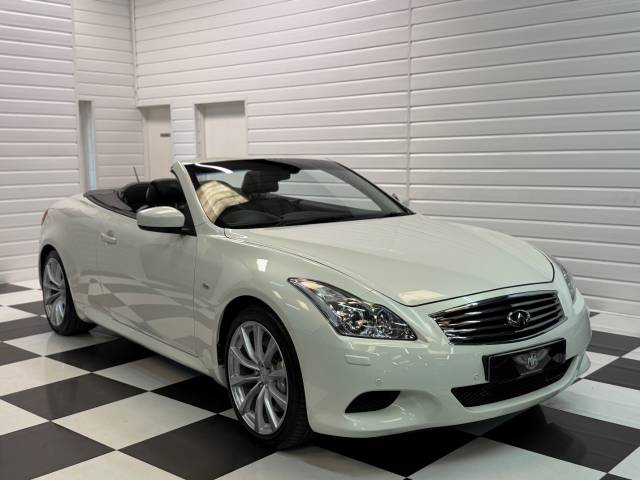 Infiniti G37 3.7 V6 GT 2dr Auto Convertible Petrol Moonlight Pearl White