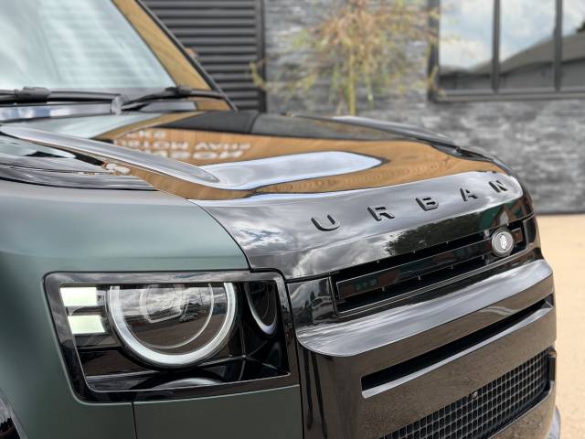 2026 Land Rover Defender 2026MY Defender 110 D350 X-Dynamic HSE 3.0 Commercial Bespoke Sidetrack Styling Pack - 2026 (26)