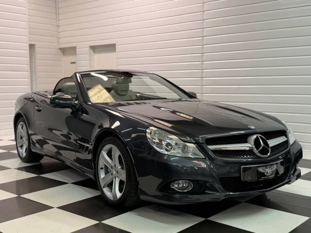Mercedes-Benz SL 350 3.5 V6 Convertible Petrol Tenorite Grey Metallic