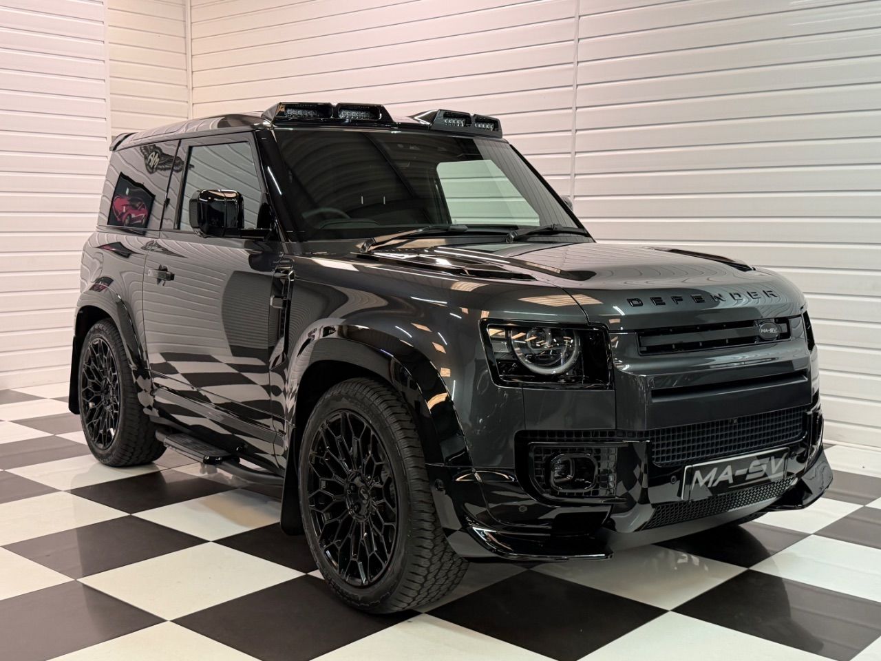 2026 Land Rover Defender