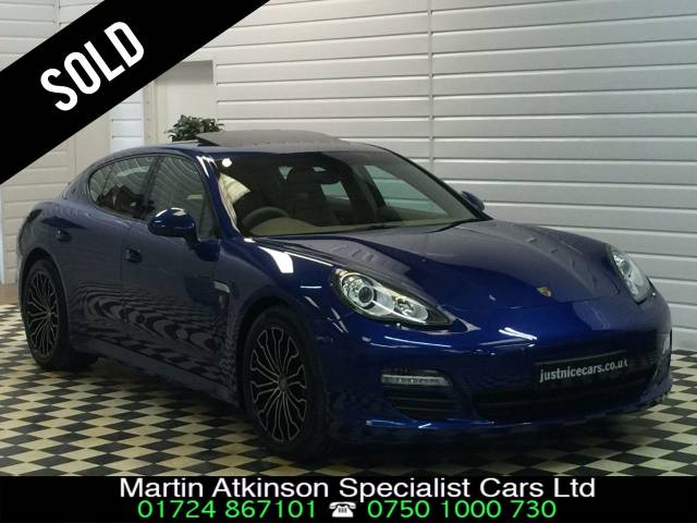 Porsche Panamera 3.6 V6 PDK AUTO Hatchback Petrol Aqua Blue Metallic