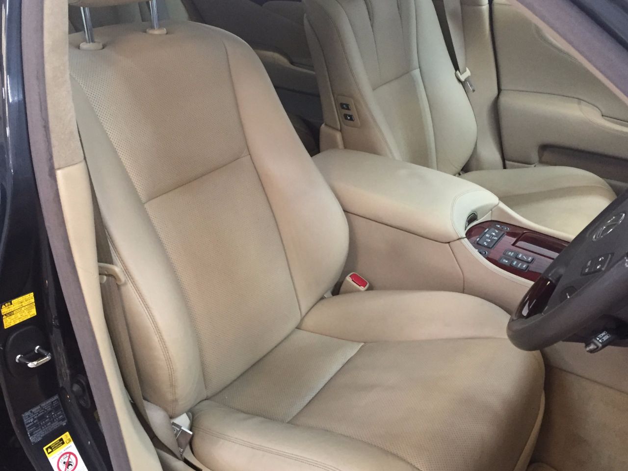 Lexus LS 600h L 5.0 4dr CVT Auto (RSR) Rear Relaxation Pack Saloon Hybrid Grey