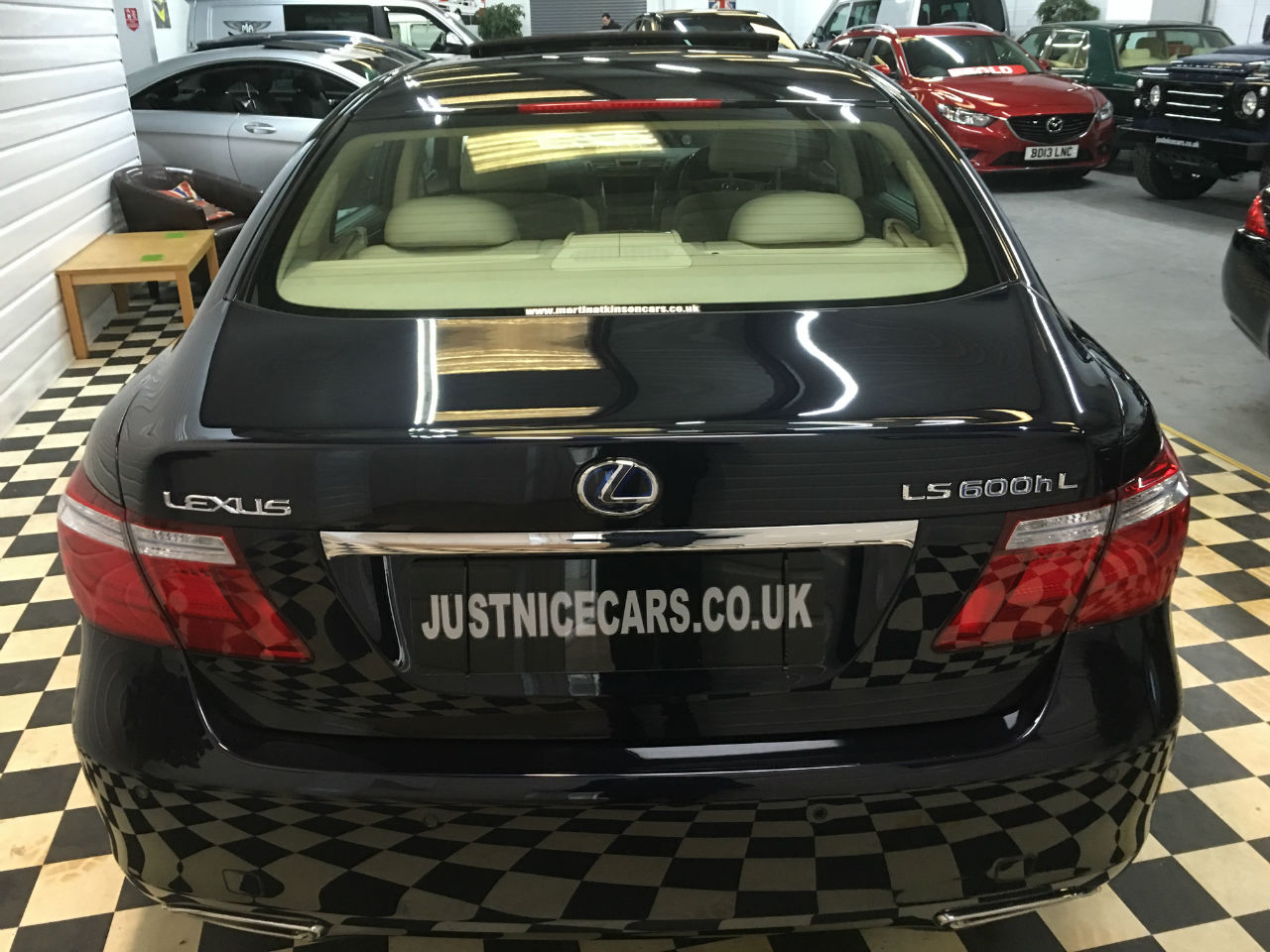 Lexus LS 600hL 5.0 V8 4dr CVT Auto (RSR) Rear Relaxation Pack Saloon Hybrid Dark Blue Pearl