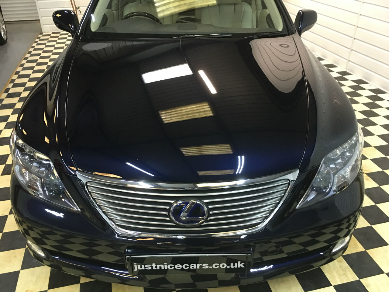 Lexus LS 600hL 5.0 V8 4dr CVT Auto (RSR) Rear Relaxation Pack Saloon Hybrid Dark Blue Pearl