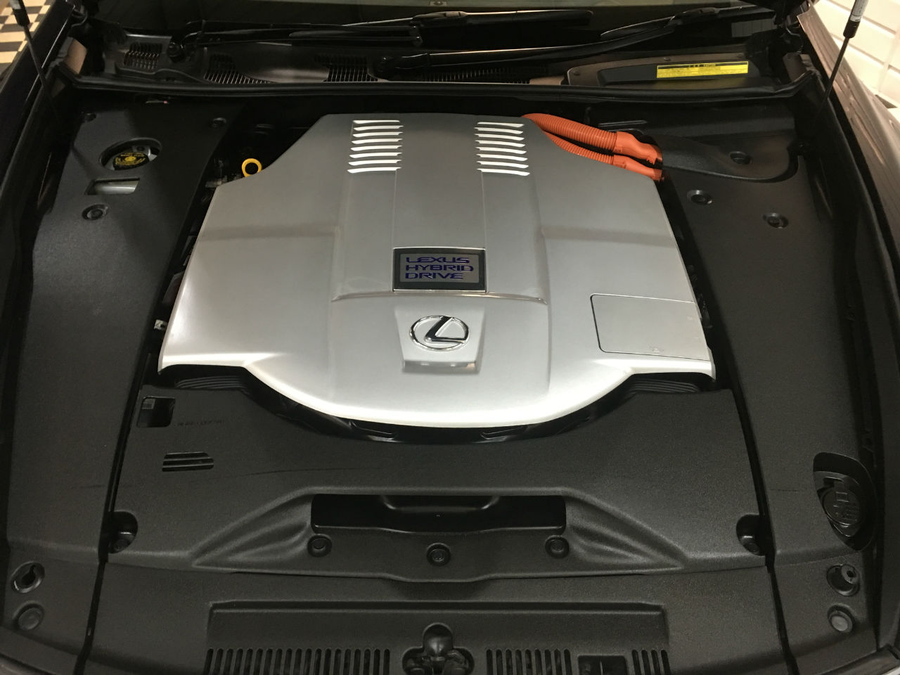 Lexus LS 600hL 5.0 V8 4dr CVT Auto (RSR) Rear Relaxation Pack Saloon Hybrid Dark Blue Pearl