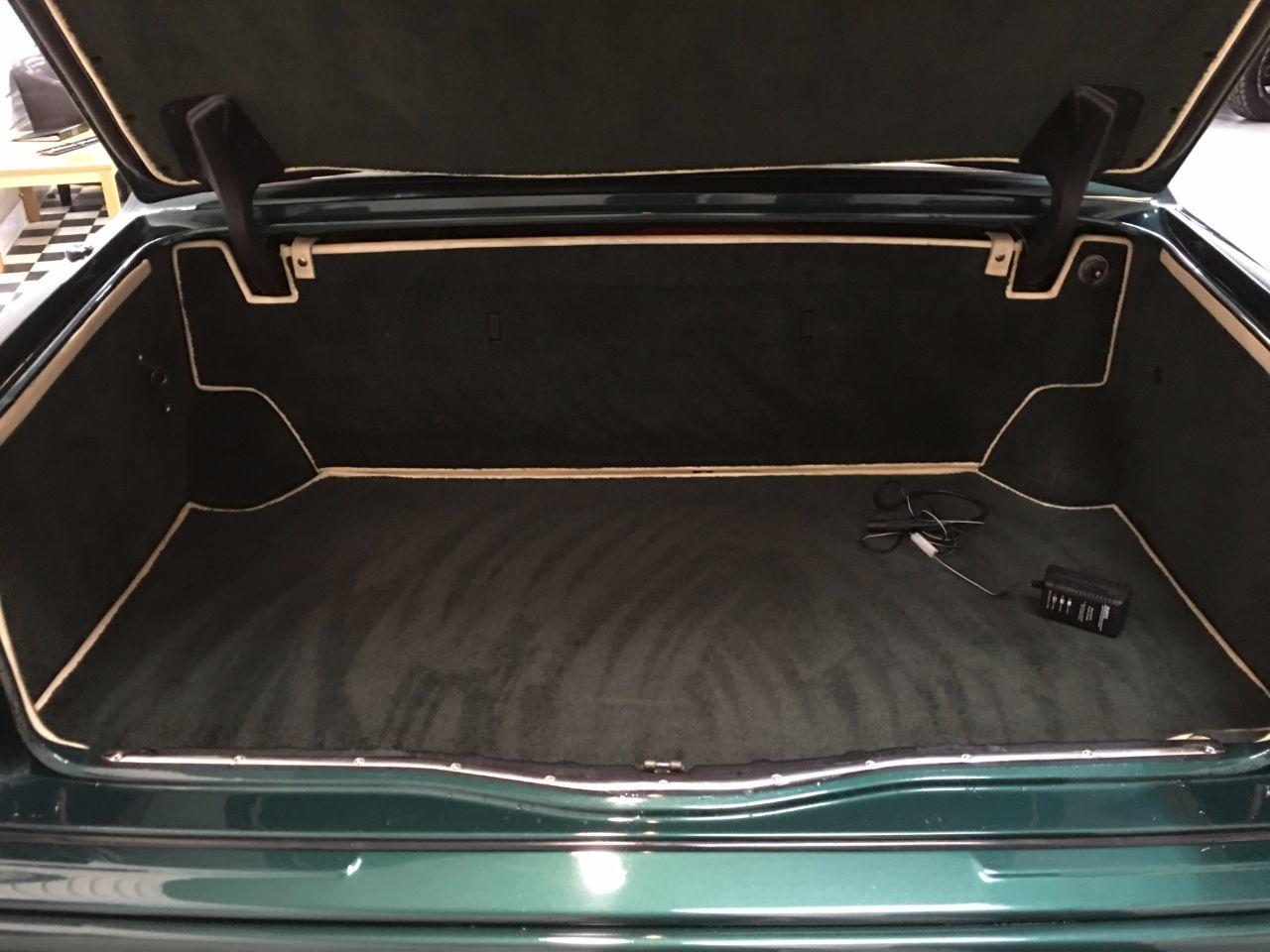 Bentley Brooklands 6.8 'R' Saloon Petrol Sherwood Green