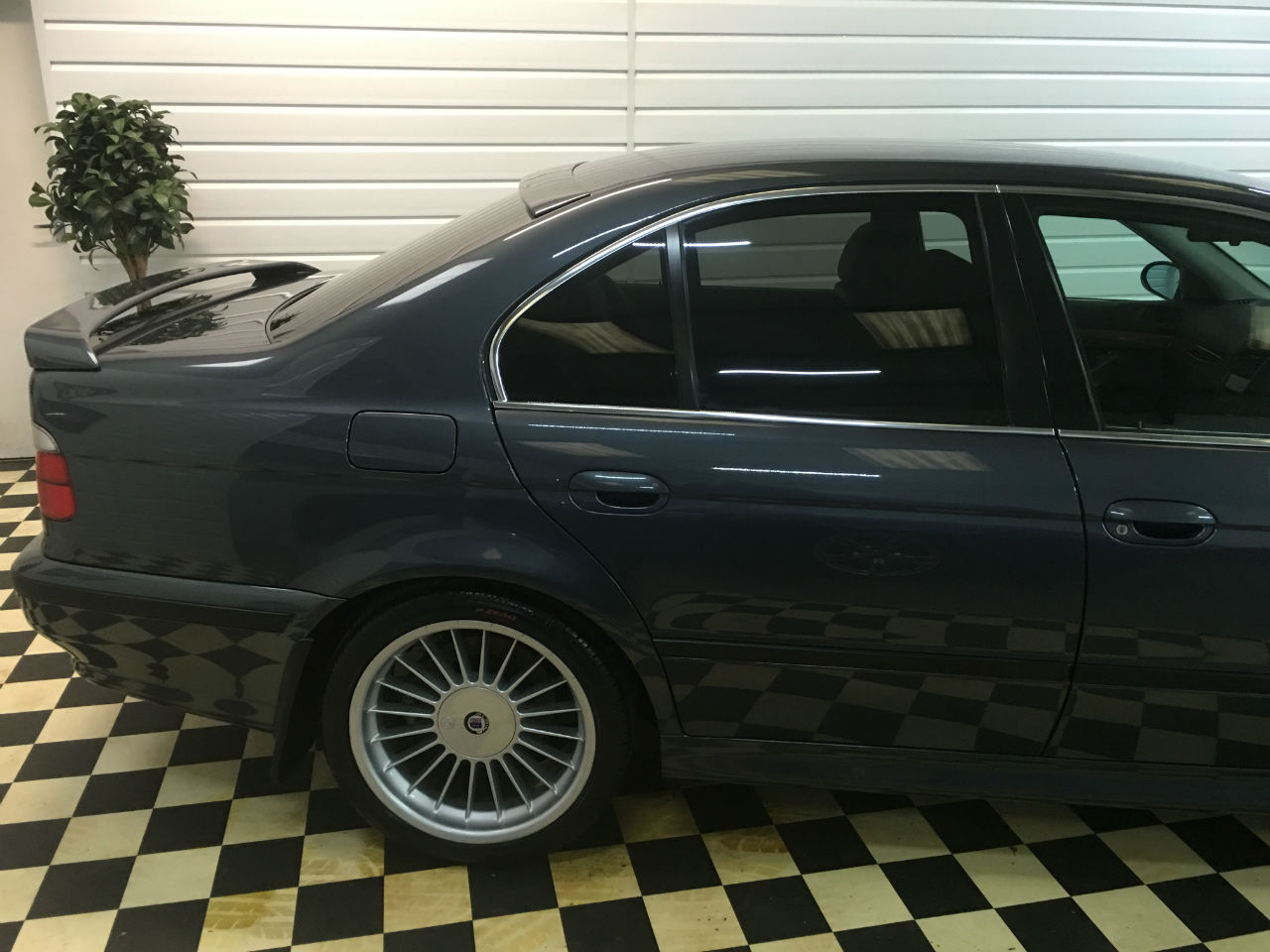 BMW 5 Series 3.5 535i V8 Manual Saloon Petrol Grey