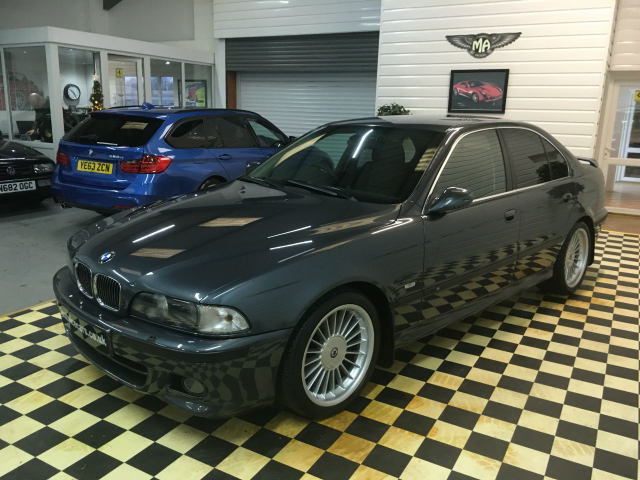 BMW 5 Series 3.5 535i V8 Manual Saloon Petrol Grey