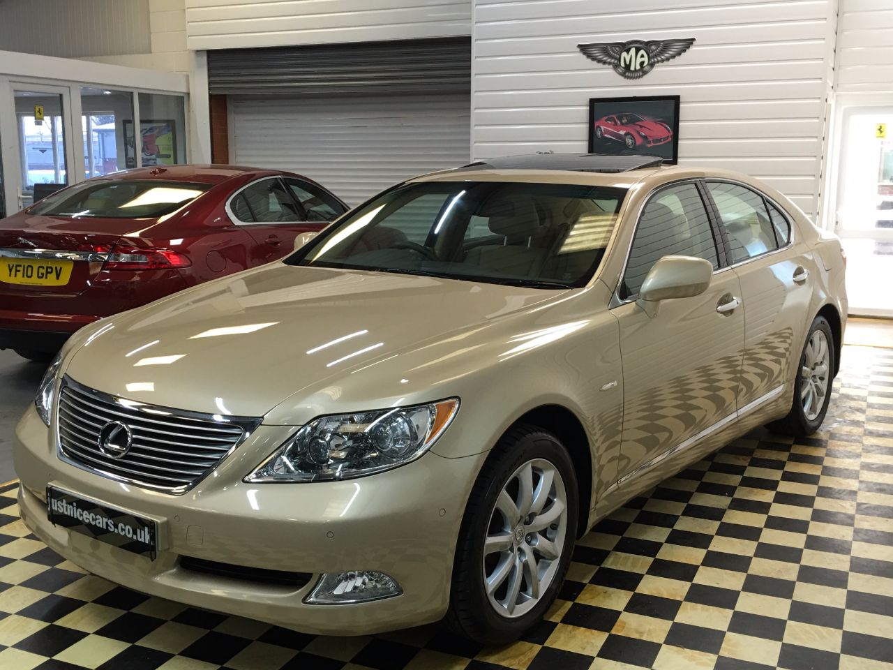 Lexus LS 460 4.6 V8 SE 4dr Automatic Saloon Petrol Amberley Gold Pearl