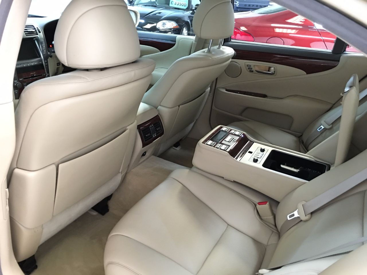 Lexus LS 460 4.6 V8 SE 4dr Automatic Saloon Petrol Amberley Gold Pearl