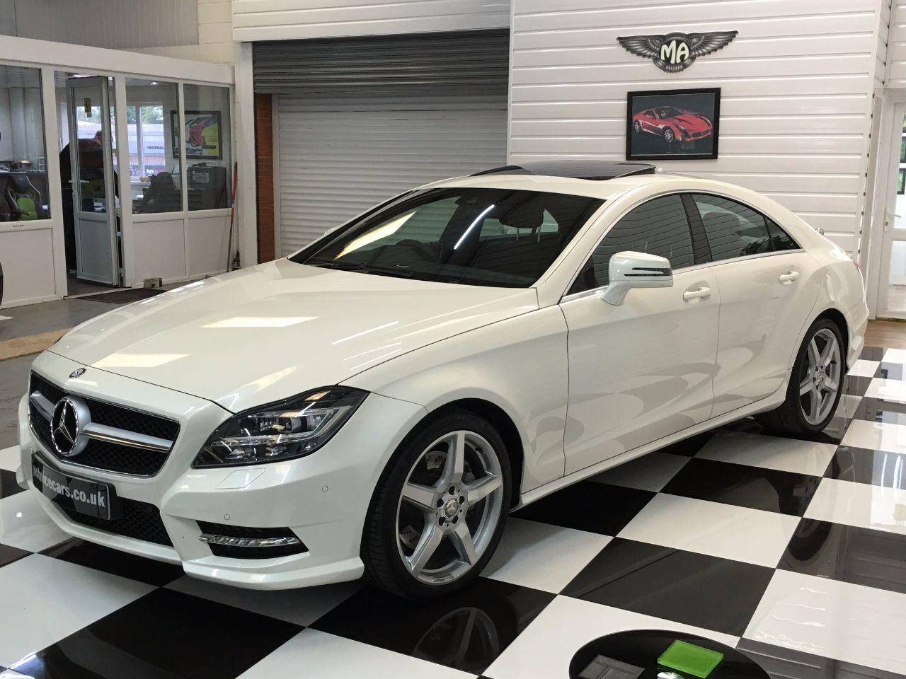 Mercedes-Benz CLS 3.0 CLS350 V6 CDI BlueEFFICIENCY AMG Sport 4dr Tip Auto Coupe Diesel Diamond White Pearl Metallic