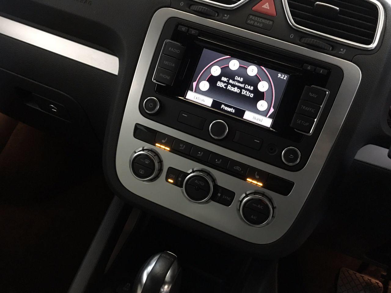 Volkswagen Scirocco 2.0 TSI 210BHP GT 3dr DSG Auto Coupe Petrol Silver