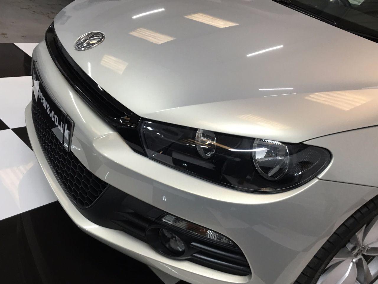Volkswagen Scirocco 2.0 TSI 210BHP GT 3dr DSG Auto Coupe Petrol Silver