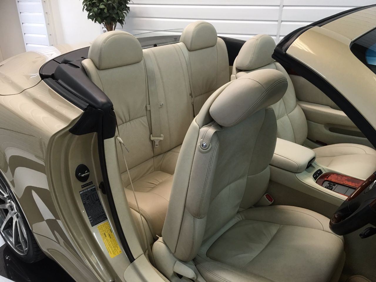 Lexus SC 430 4.3 V8 Auto Convertible Petrol Amberley Gold Pearl