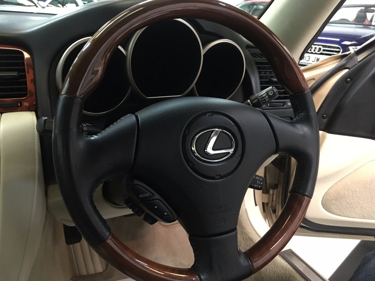 Lexus SC 430 4.3 V8 Auto Convertible Petrol Amberley Gold Pearl