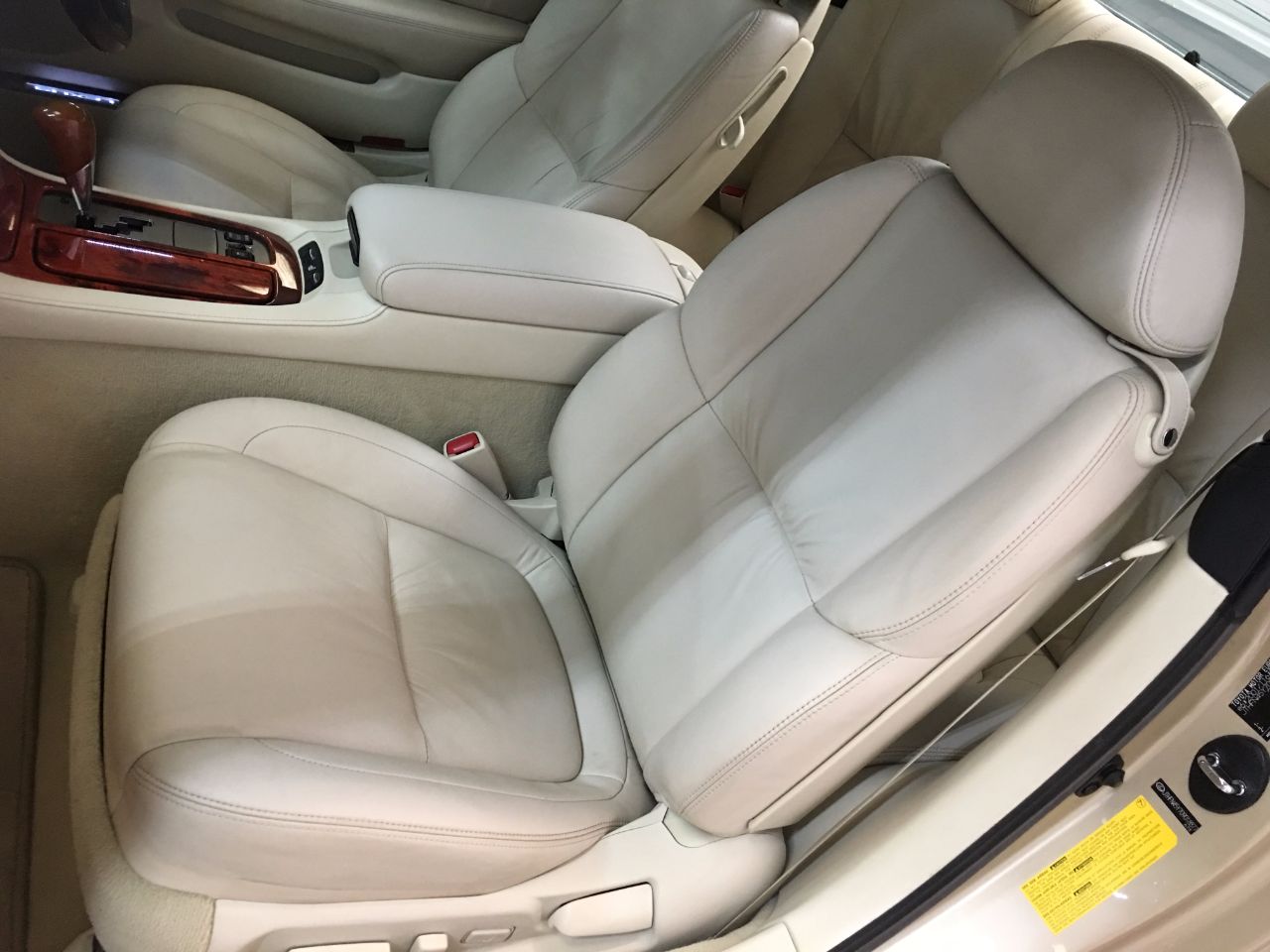 Lexus SC 430 4.3 V8 Auto Convertible Petrol Amberley Gold Pearl