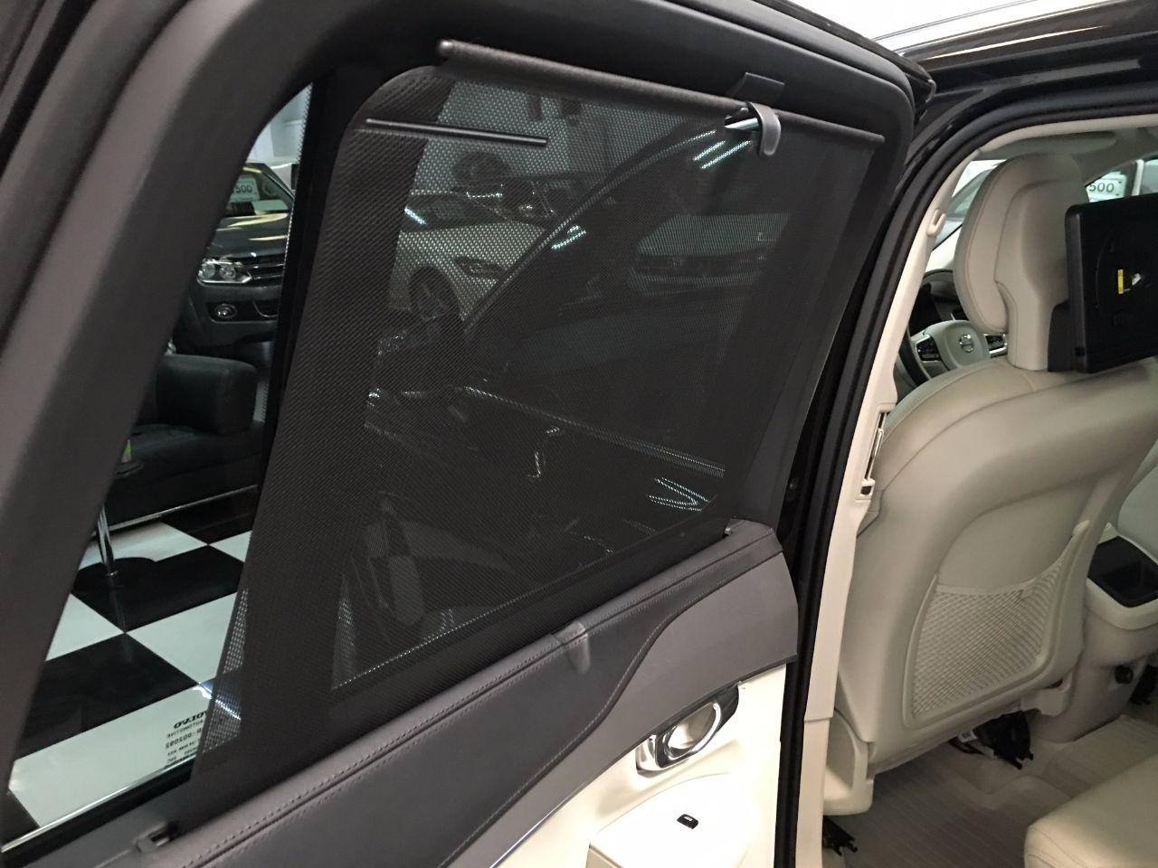 Volvo XC90 2.0 D5 Inscription 5dr AWD Geartronic Estate Diesel Maple Brown Pearl