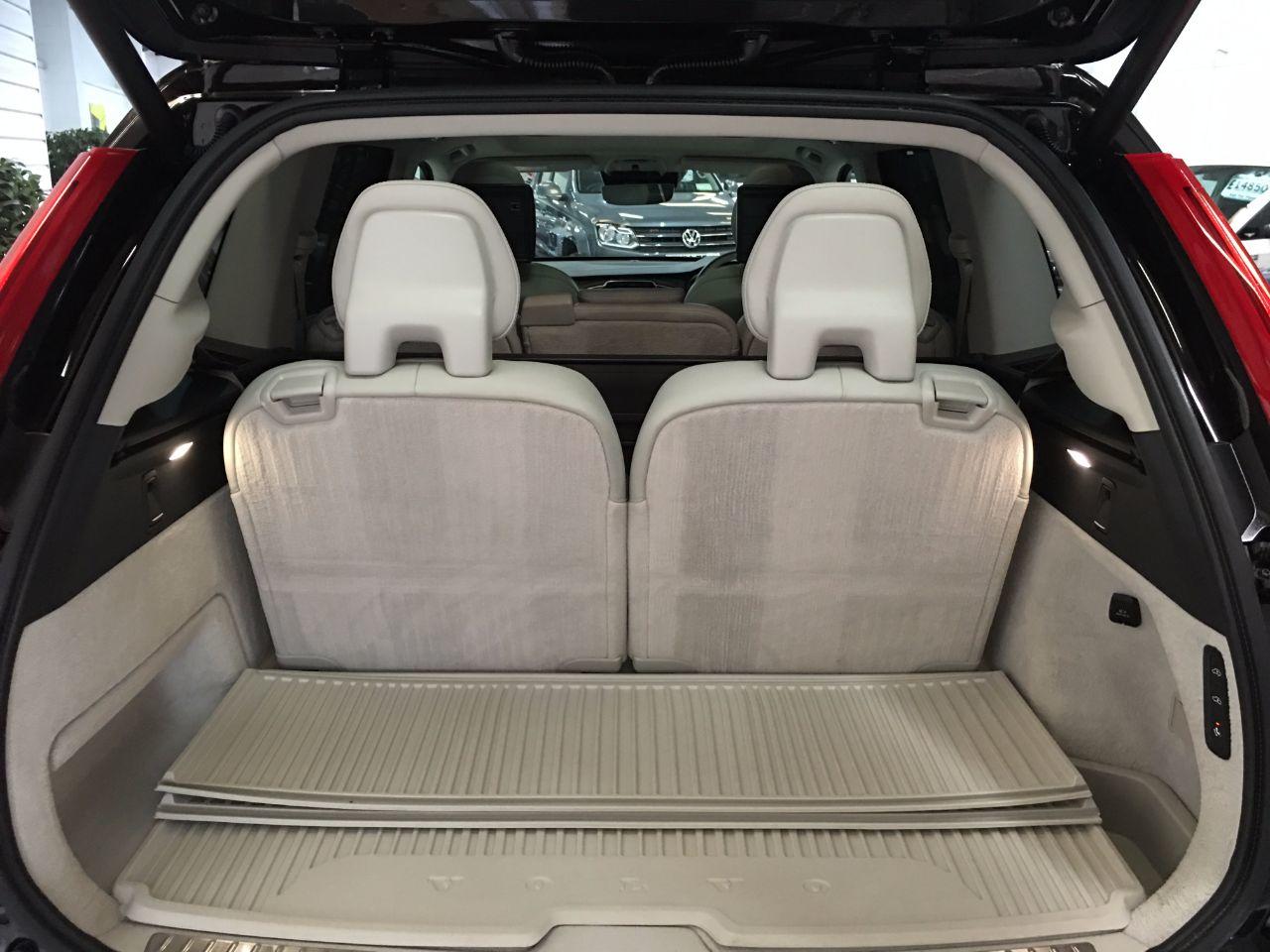 Volvo XC90 2.0 D5 Inscription 5dr AWD Geartronic Estate Diesel Maple Brown Pearl