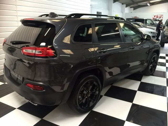 2016 Jeep Cherokee 2.2 Multijet 200 Night Eagle 5dr Auto