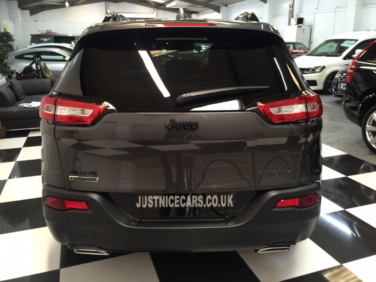 Jeep Cherokee 2.2 Multijet 200 Night Eagle 5dr Auto Estate Diesel Grey