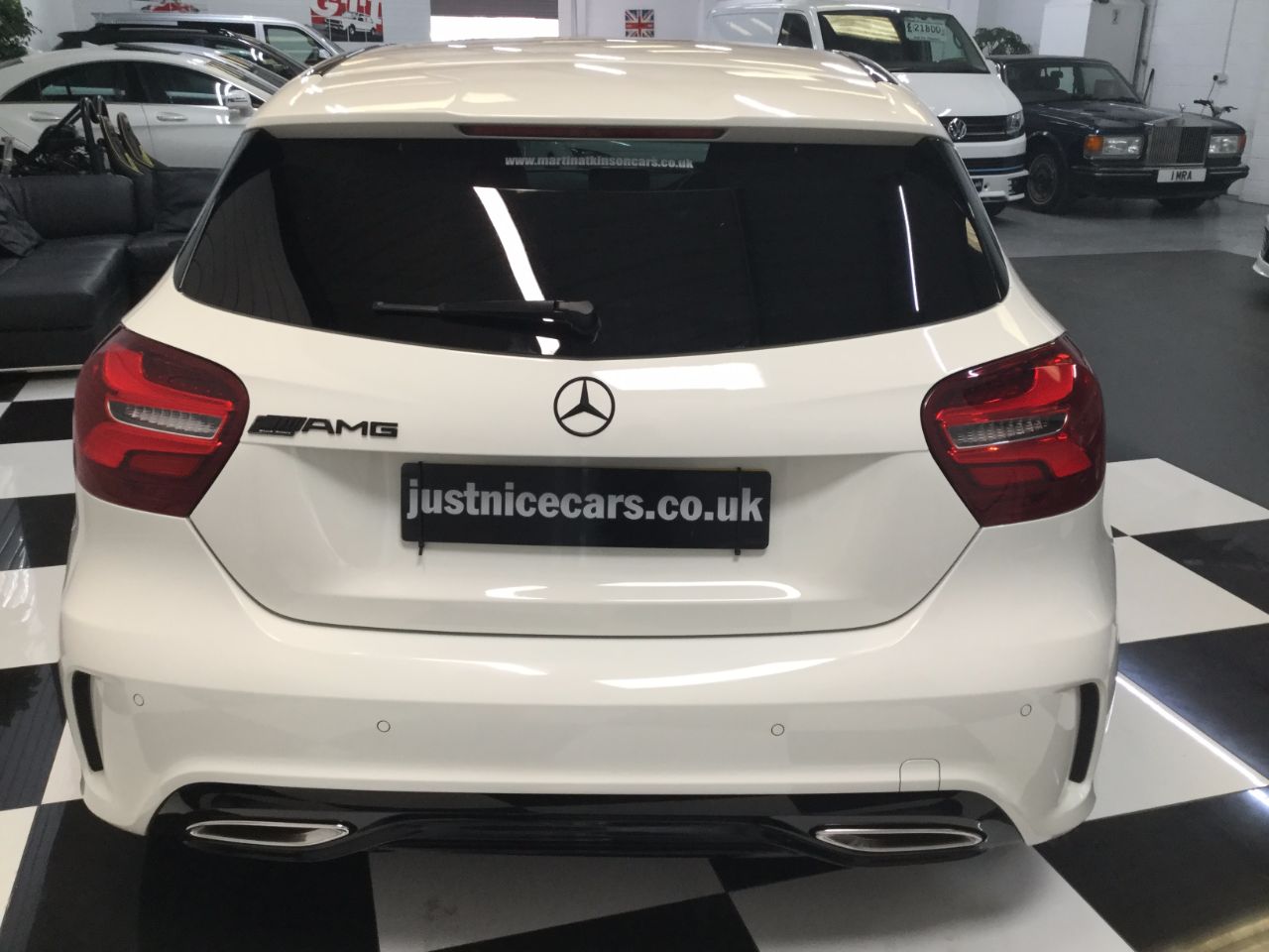 Mercedes-Benz A Class 1.5 A180d AMG Line Premium 5dr Auto SAT NAV~REVERSE CAMERA~ Hatchback Diesel Cirrus White