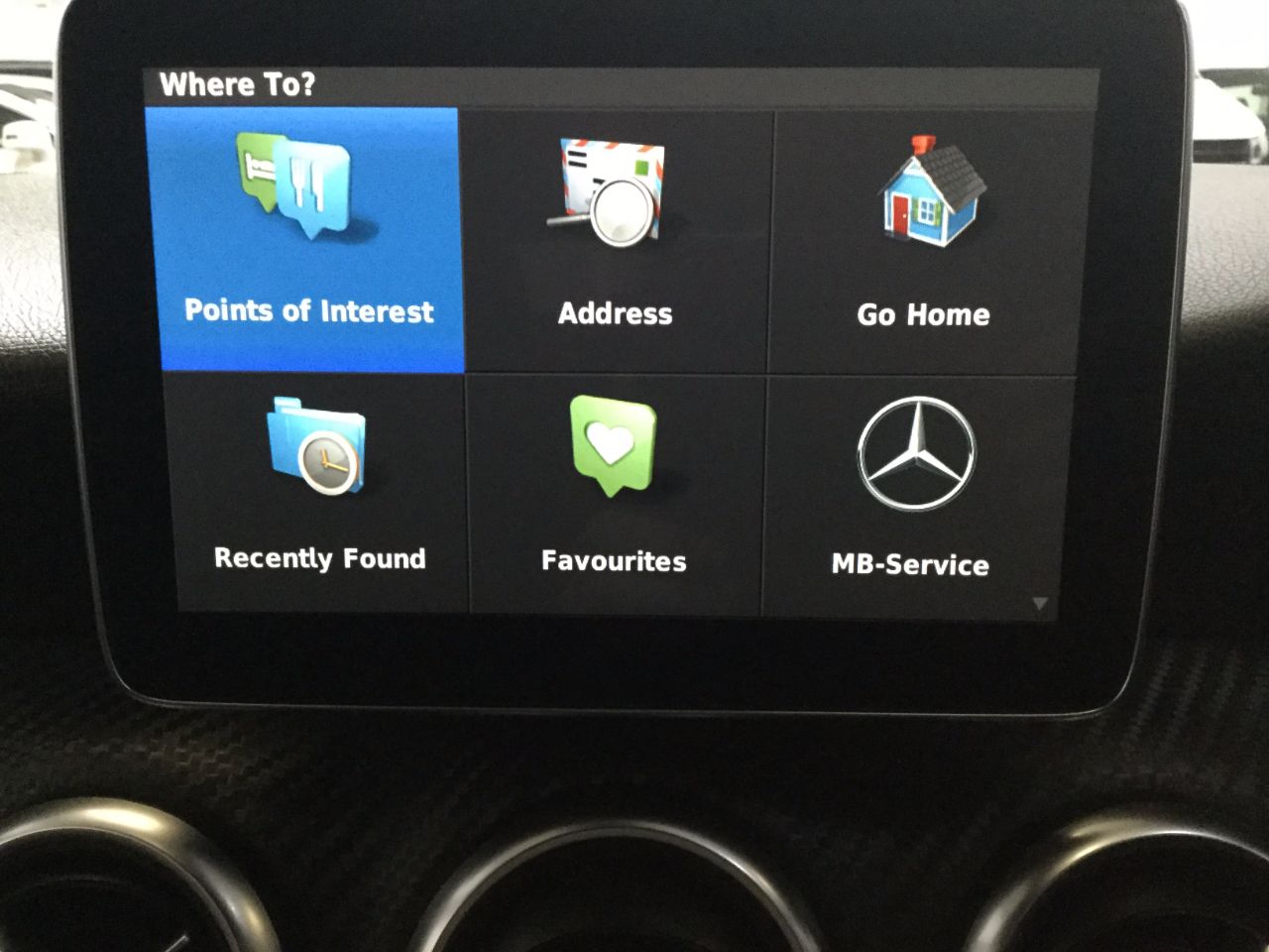 Mercedes-Benz A Class 1.5 A180d AMG Line Premium 5dr Auto SAT NAV~REVERSE CAMERA~ Hatchback Diesel Cirrus White
