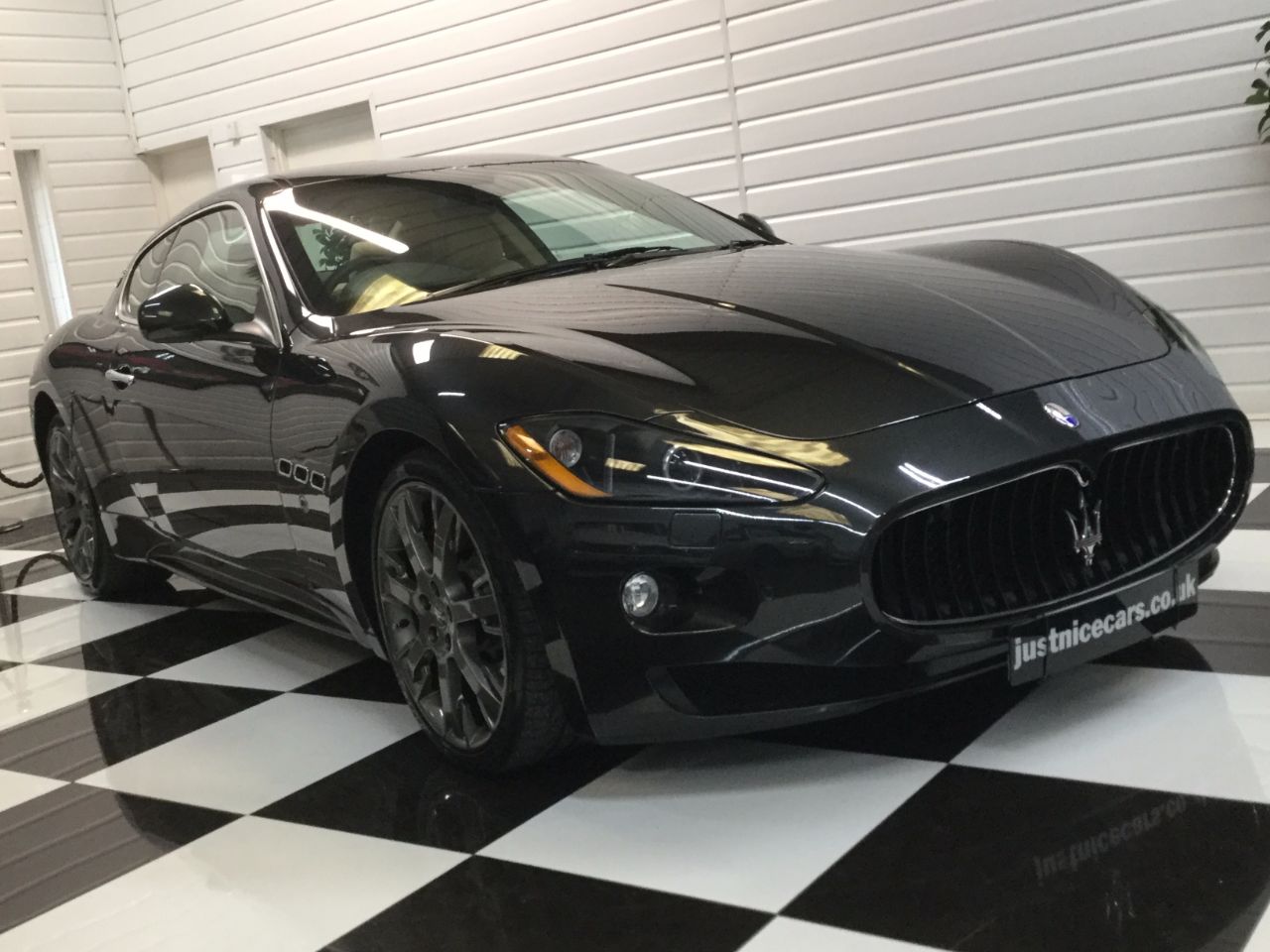 Maserati Granturismo 4.7 V8 S 2dr Automatic Coupe Petrol Grey